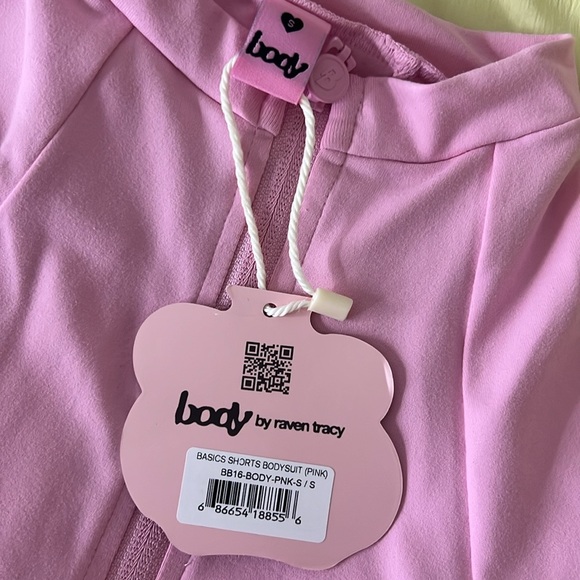 BODY BY RAVEN COTTON CANDY ROMPER💕 - Picture 7 of 9